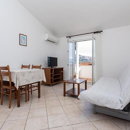 Apartments Crnekovic I Zarok Baška Kültér fotó