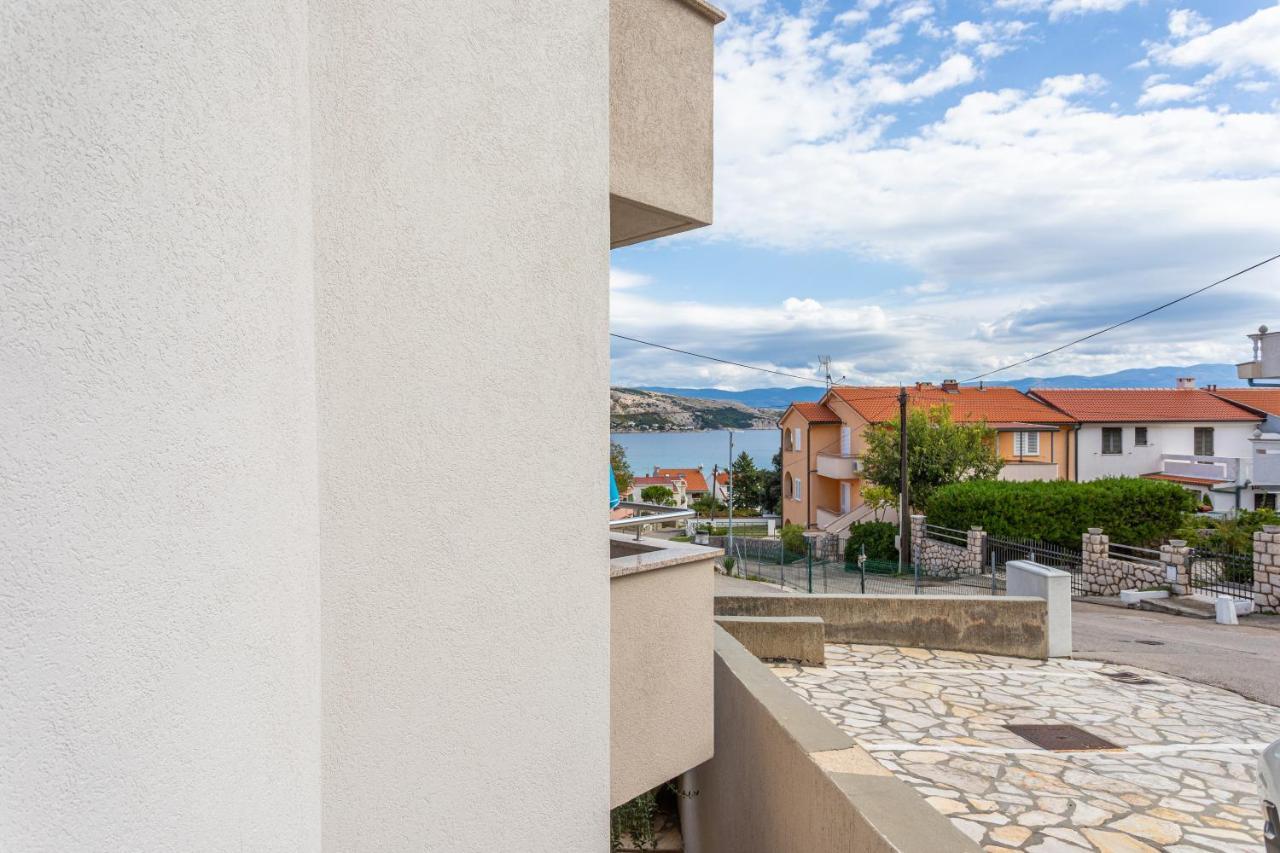 Apartments Crnekovic I Zarok Baška Kültér fotó